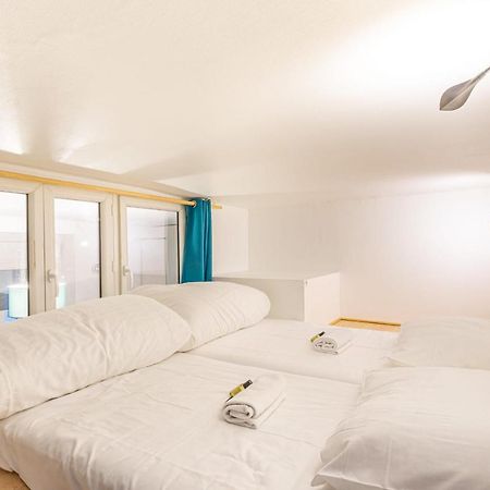 Guestready - Mellow Yellow In The 19Th París Exterior foto
